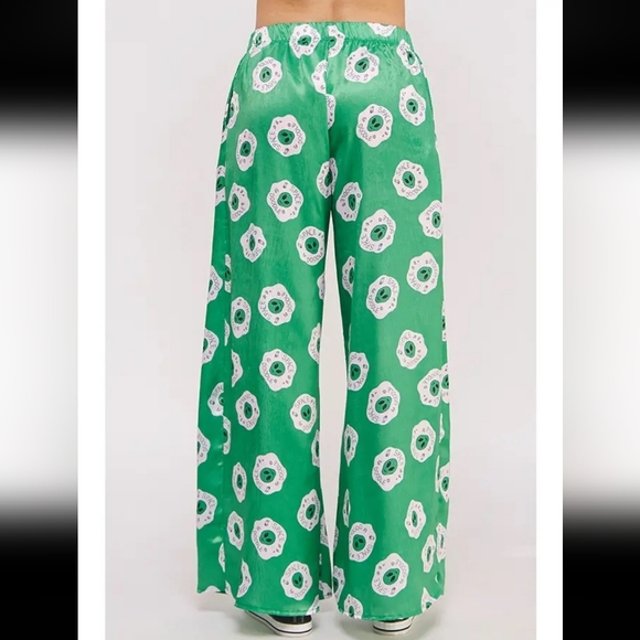 NWT SPACE TRAVELER ALIEN PRINT SATIN STRAIGHT LEG PANT, VARIOUS SIZES - Picture 8 of 9